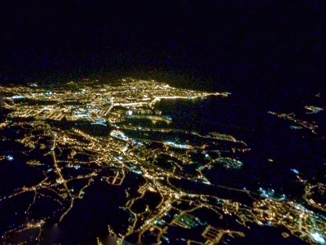 santander-nocturno-avion