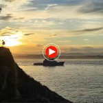 El patrullero Serviola entrando en la bahía santanderina. Hoy y mañana lo puedes visitar