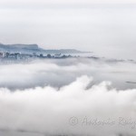 Insólita imagen. Santander con nubes bajas desde Peña Cabarga